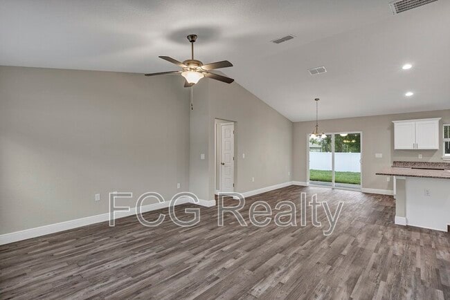 Foto del edificio - 4 Locust Drive Trail