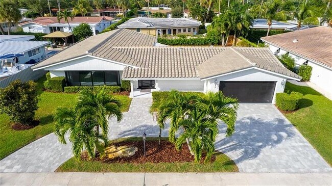 Foto del edificio - 737 SW 7th St