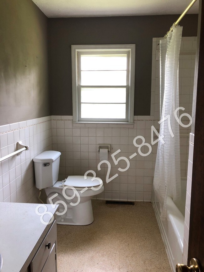 Building Photo - 476 Alford Rd