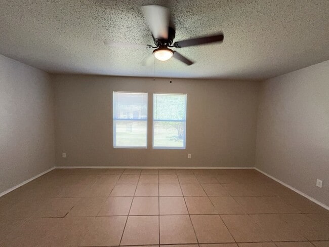 Building Photo - 1452 Gentle Rain Dr