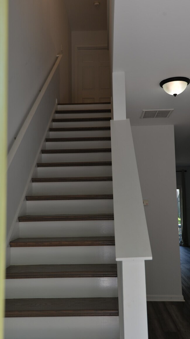 Building Photo - 12 Cherry Laurel Lane