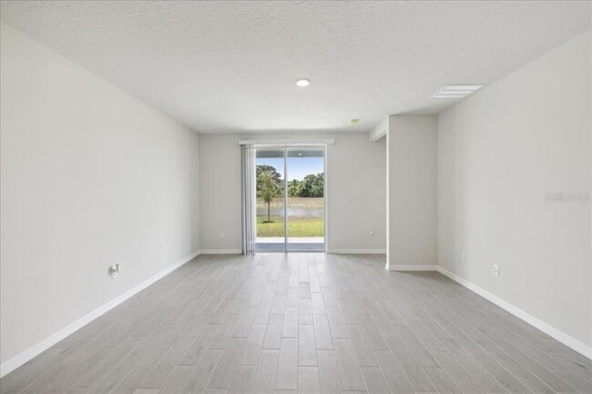 Building Photo - 164 Whiteland Bnd