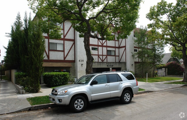 Foto del edificio - 420W