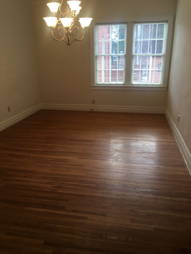 Dining Room - 1237 Charleston Ave