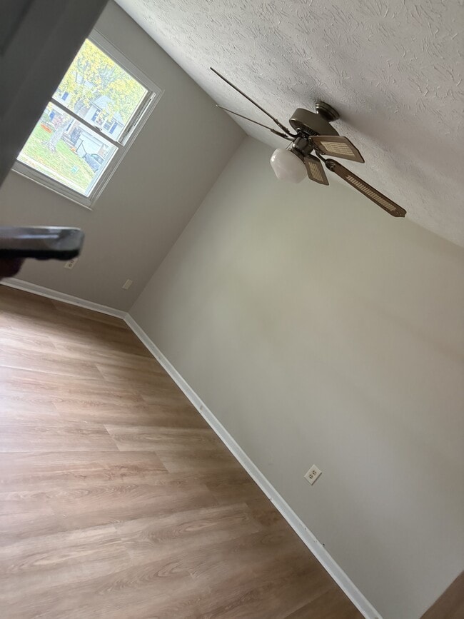 Building Photo - 1375 Firethorne Dr