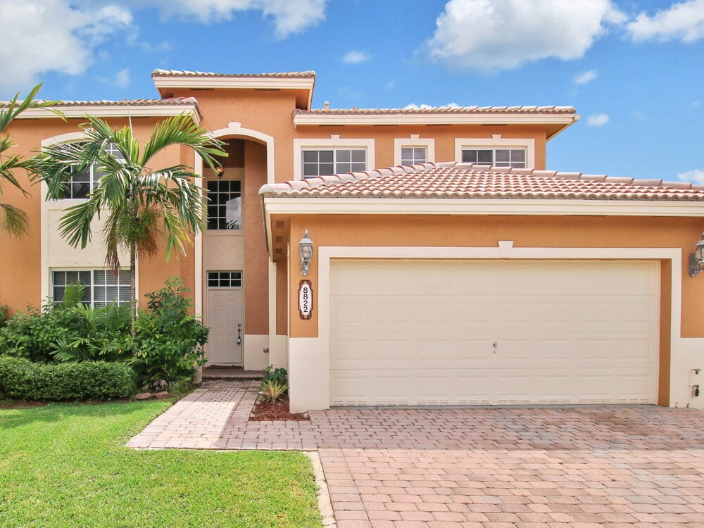 Foto principal - 8822 SW 209th Terrace
