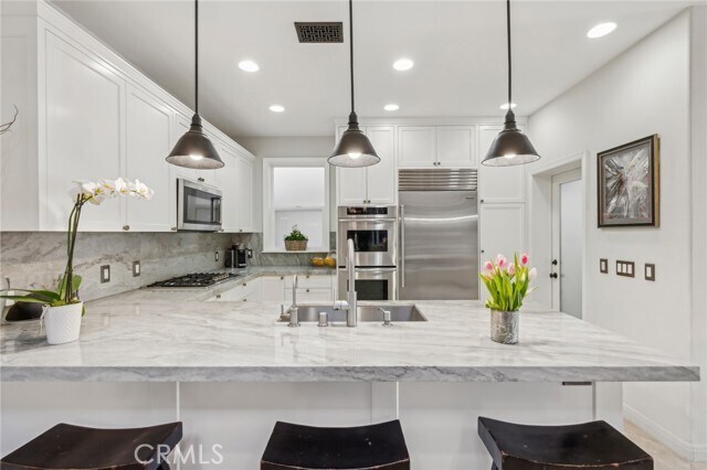 Foto del edificio - 610 Marigold Ave