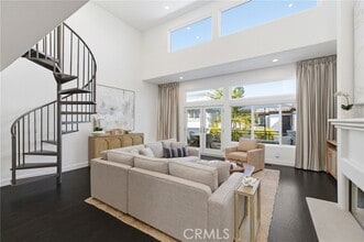 Building Photo - 720 Manhattan Beach Blvd