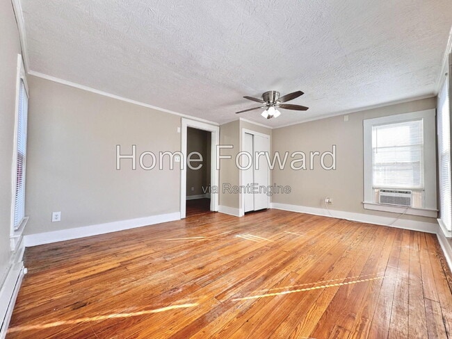 Photo - 812 West Maxwell Street Apartment
