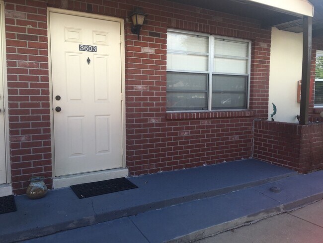 Building Photo - 24862 US Hwy 19 N