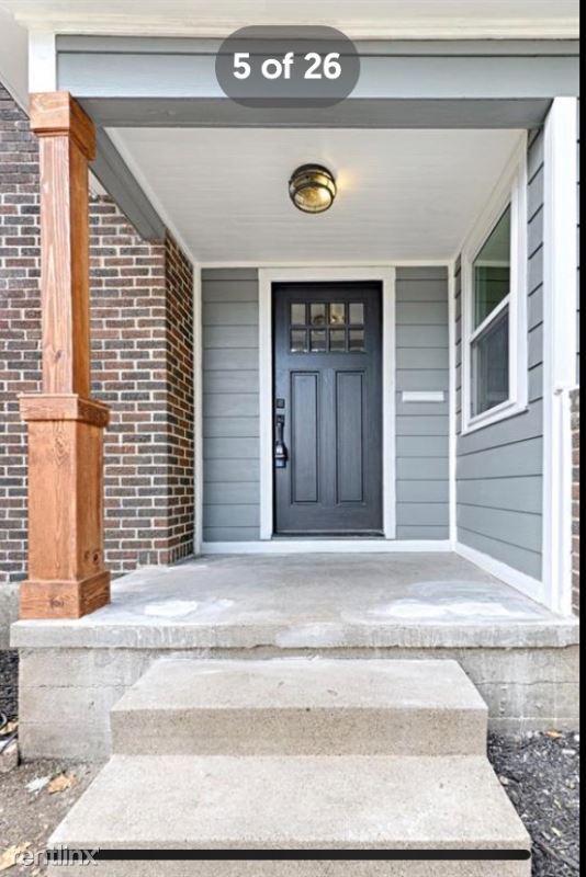 Building Photo - 3 br, 1 bath House - 2748 Avon St