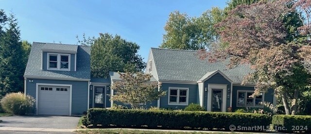 Foto del edificio - 402 Riverside Dr