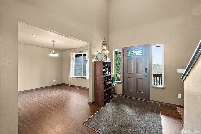 Foto del edificio - 16908 61st St NW