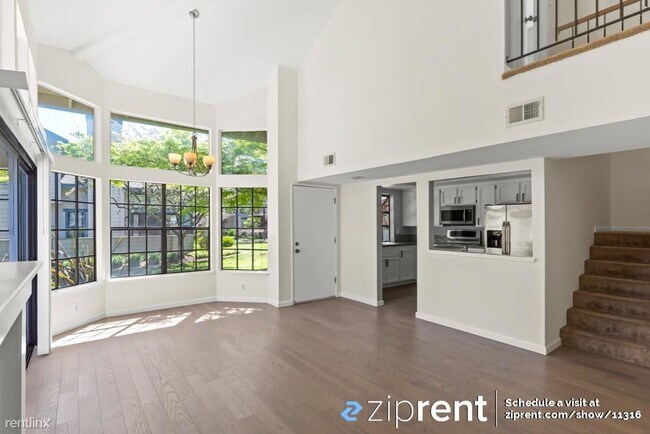 Foto del edificio - 3 br, 2 bath Townhome - 1624 Vista Del Sol...