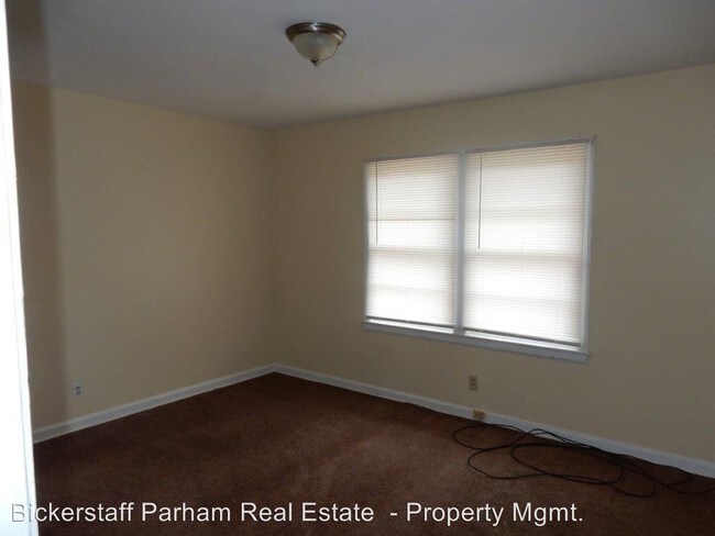 Building Photo - 3 br, 1 bath House - 13 Malone Drive