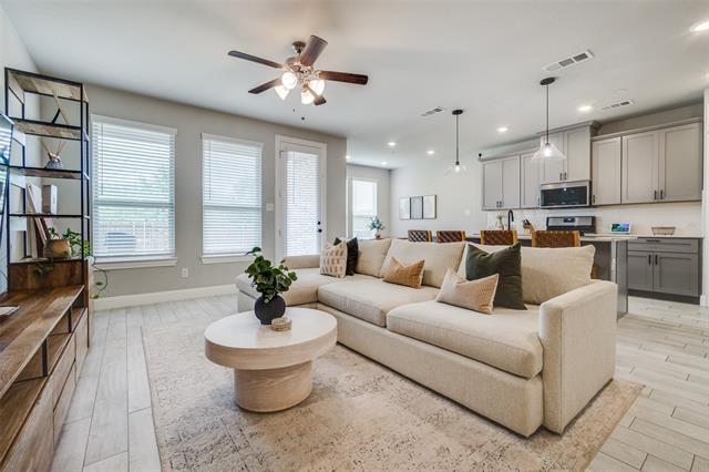 Foto del edificio - 517 Hutchinson Ln