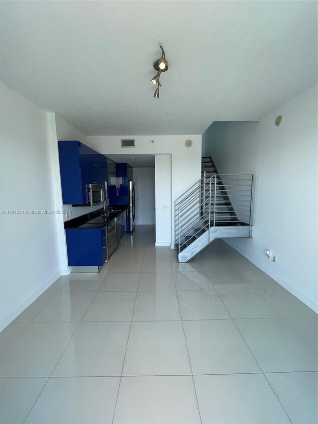 Foto principal - 60 SW 13th St