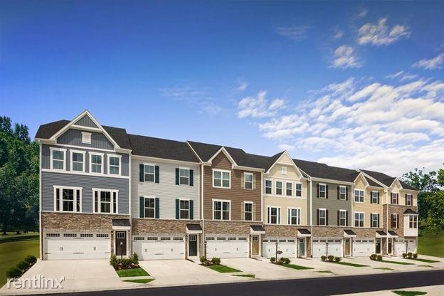 Building Photo - 3 br, 2.5 bath Townhome - 213 Tamworth Creek