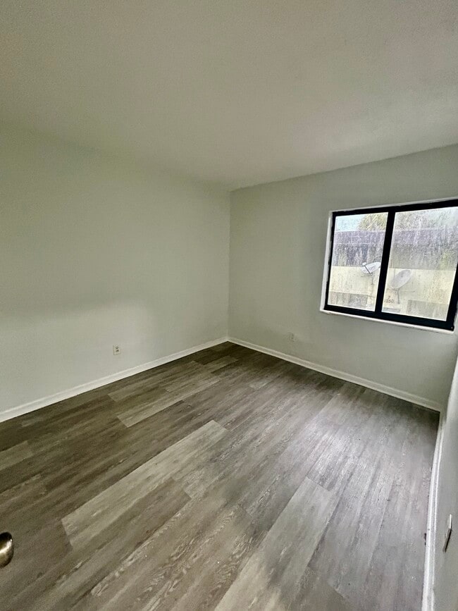 Photo - WEJ 13550 LLC - 2252 Apartment