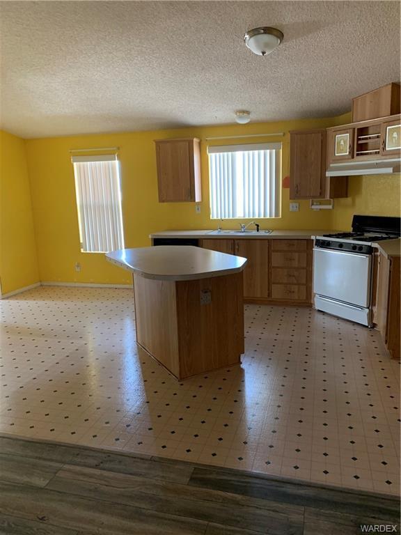 Foto del edificio - 4335 Rafe Ave