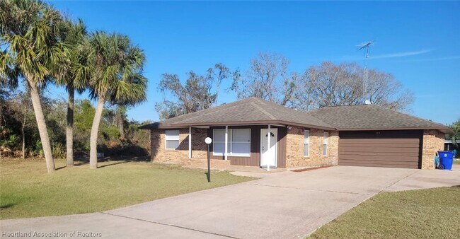 Foto del edificio - 4014 Mandarin Rd