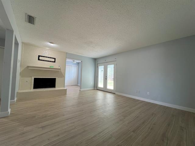 Building Photo - 2620 Winterlake Dr