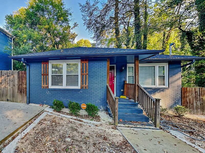 Foto principal - 2875 3rd Ave SW