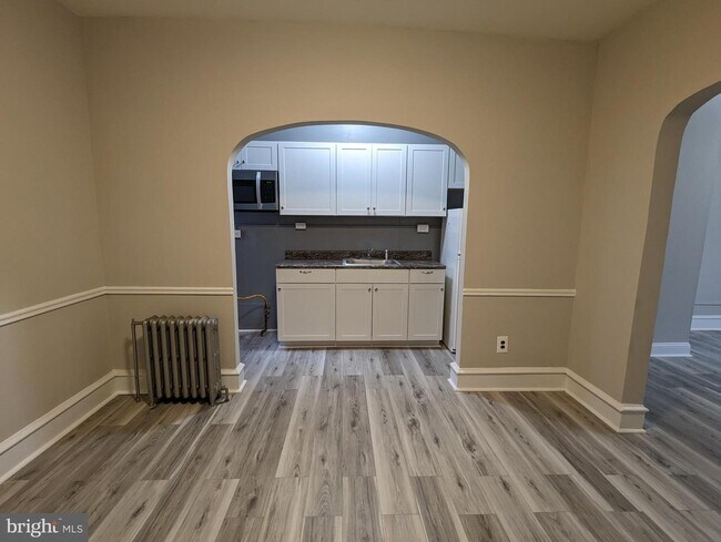 Foto del edificio - 5608 N 10th St