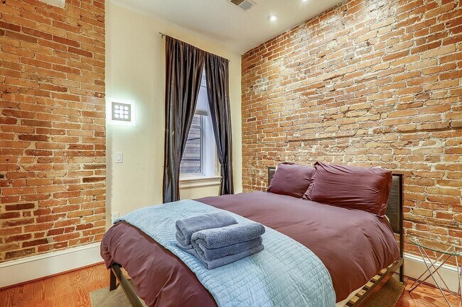 Foto del edificio - 1229 15th St NW