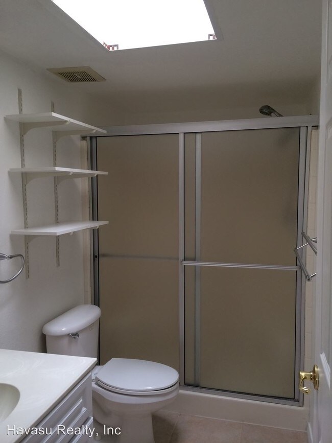 Foto del edificio - 3281 Tomahawk Ln