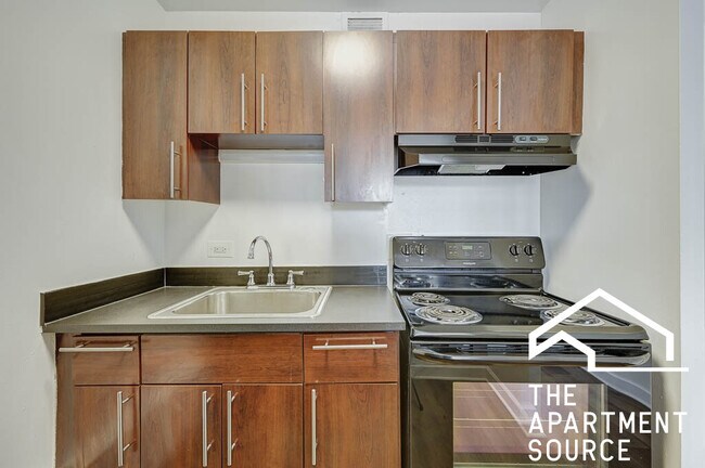 Foto del edificio - 441 W Oakdale Ave