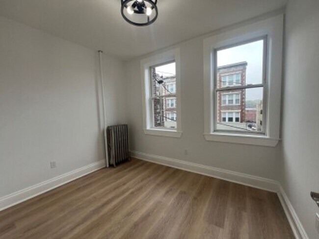 Foto del edificio - NO FEE - Allston 1 bedroom