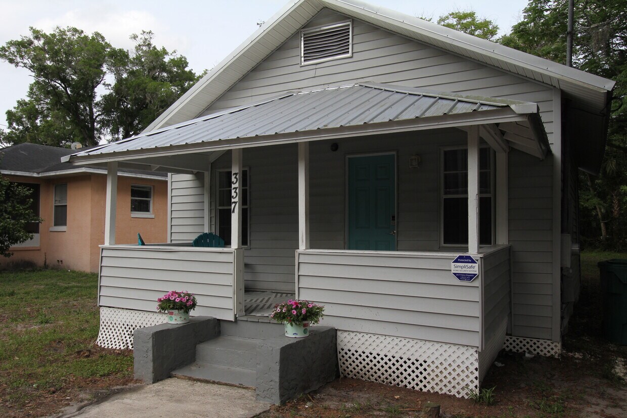 337 S Garfield Ave, Deland, FL 32724 House Rental in Deland, FL