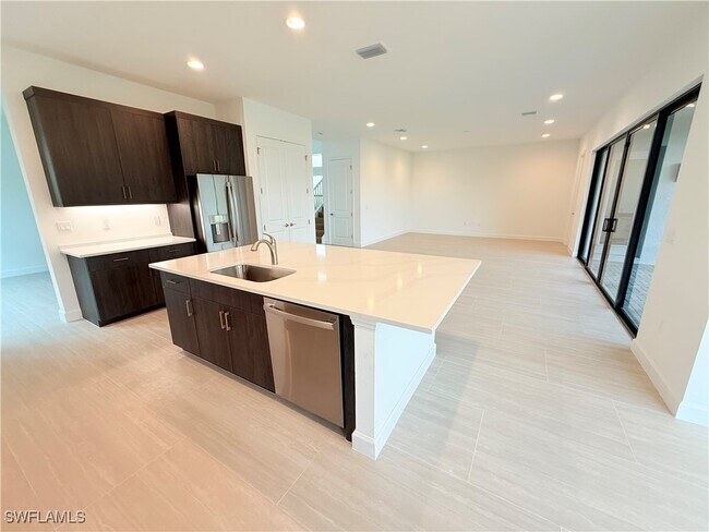 Foto del edificio - 20416 Fair Oak Ln