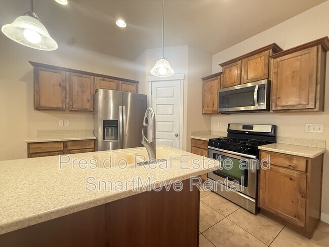 Foto del edificio - 2798 Asbury Ln