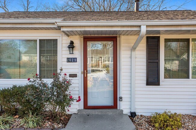 Building Photo - 2629 Tamm Avenue