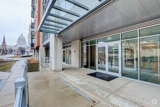 Building Photo - 309 W Washington Ave