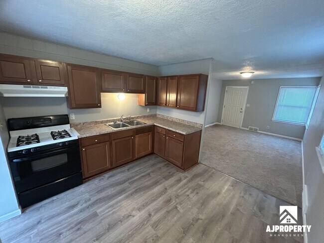 Foto del edificio - 2213 W 15th St