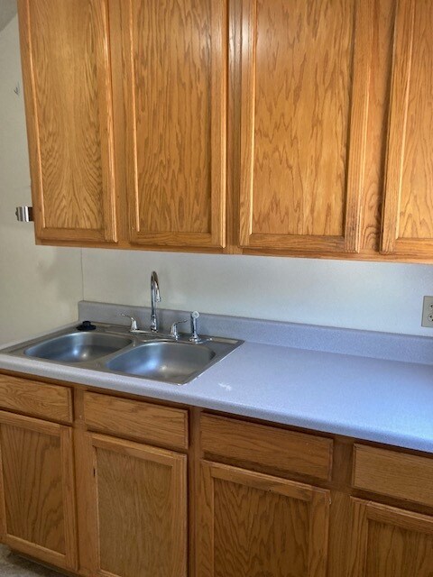 Foto del edificio - 819 W 26th St