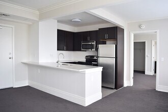 Interior Photo - Bellerive
