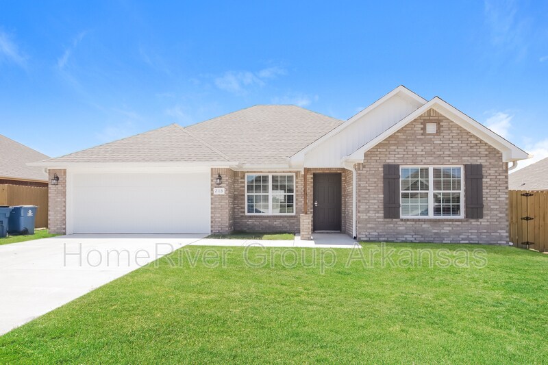 2113 Misti Woods St, Gentry, AR 72734 House for Rent in Gentry, AR