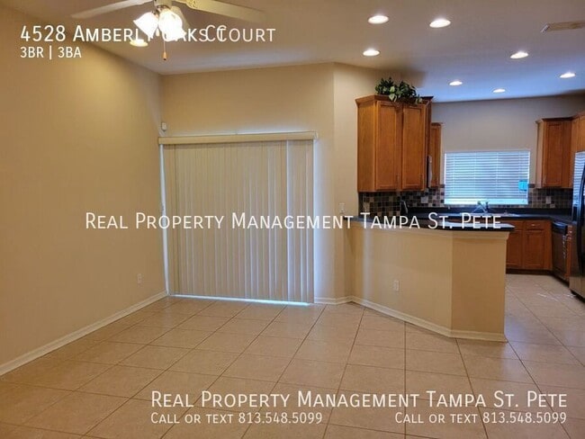 Building Photo - 4528 Amberly Oaks Ct
