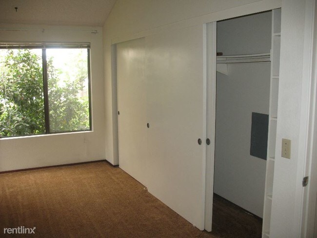 Building Photo - 6184 Agee St