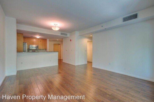 Foto del edificio - 1 br, 1 bath House - 1188 106th AVE NE  #326
