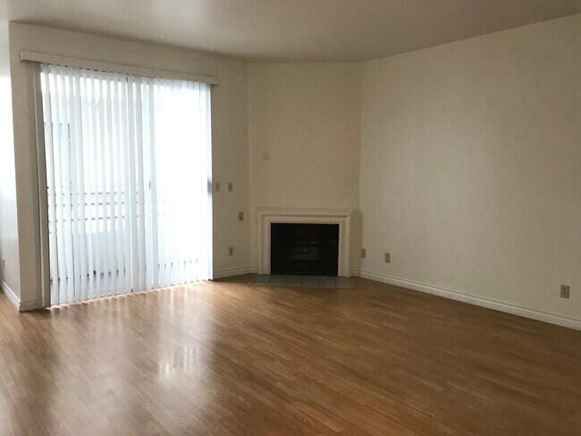 Foto del edificio - 6715 W 86th Pl
