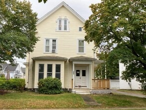Building Photo - 167 Broad St
