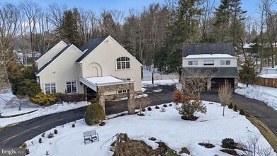 Building Photo - 244 Mathers Rd