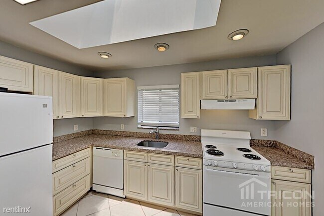 Building Photo - 6021 Strawberry Fields Way