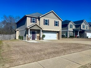 Building Photo - 9583 Yarbrough Rd