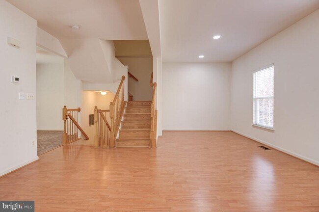 Building Photo - 13593 Bathgate Dr
